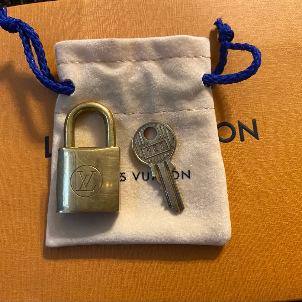 Louis Vuitton lock and key #223